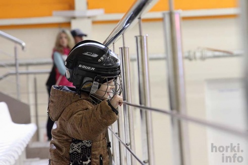 На детском республиканском турнире по хоккею горецкие ребята завоевали второе место