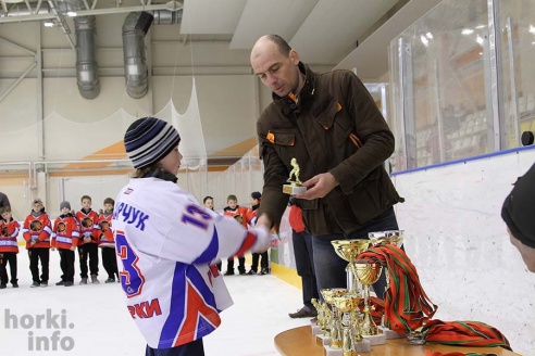 На детском республиканском турнире по хоккею горецкие ребята завоевали второе место