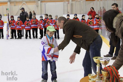 На детском республиканском турнире по хоккею горецкие ребята завоевали второе место