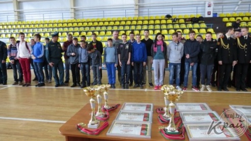 Сборная Молодечненского района стала первой в областном первенстве по спасению на воде (ФОТО)