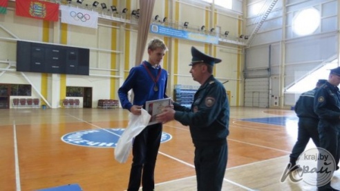 Сборная Молодечненского района стала первой в областном первенстве по спасению на воде (ФОТО)