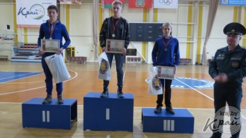 Сборная Молодечненского района стала первой в областном первенстве по спасению на воде (ФОТО)