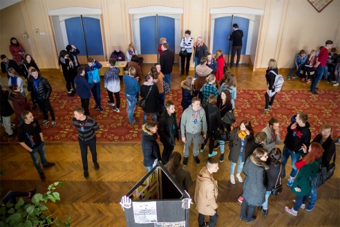 Как это было – первый спектакль «За зачиненими дверима» на фестивале «Параллельные миры»