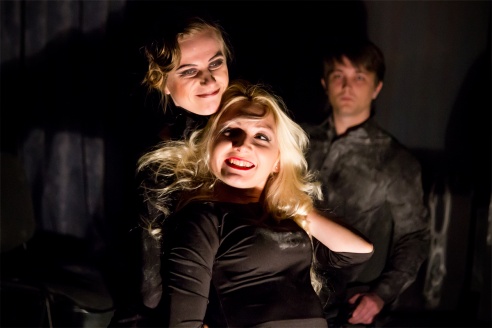 Как это было – первый спектакль «За зачиненими дверима» на фестивале «Параллельные миры»