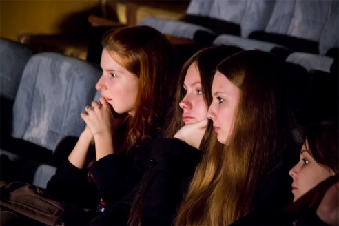 Как это было – первый спектакль «За зачиненими дверима» на фестивале «Параллельные миры»