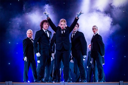 Как это было: в Барановичах выступил шоу-балет «Тодес»