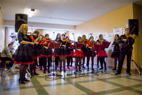 По красной дорожке: как в Барановичах открывали Пятый фестиваль «Параллельные миры»