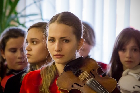 По красной дорожке: как в Барановичах открывали Пятый фестиваль «Параллельные миры»