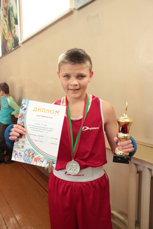 Фоторепортаж: XVIII турнир по боксу памяти первого Героя Беларуси Владимира Карвата в Барановичах