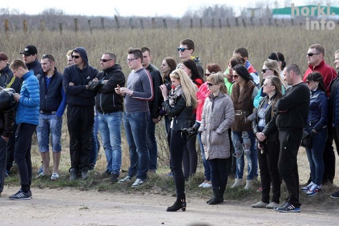 Скоростное маневрирование в Горках: море машин и людей