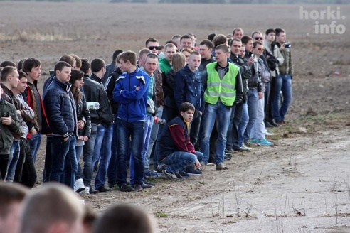 Скоростное маневрирование в Горках: море машин и людей