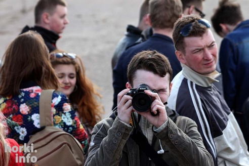 Скоростное маневрирование в Горках: море машин и людей