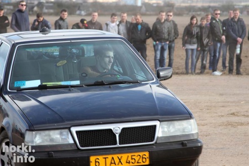 Скоростное маневрирование в Горках: море машин и людей