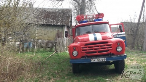 ФОТОФАКТ: В деревне Савино на Вилейщине 26 апреля горела постройка