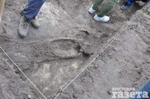 В Брестской крепости нашли останки 6 человек
