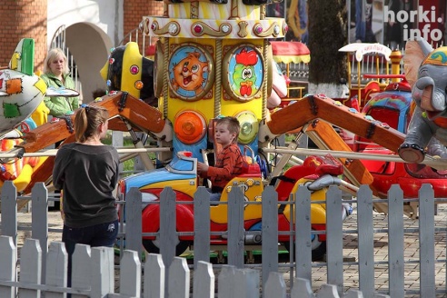 В Горках возобновил работу Детский парк