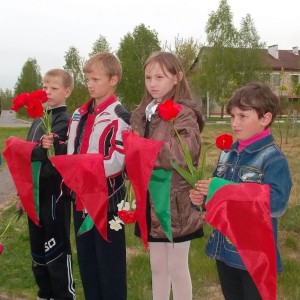 С 30 апреля по 8 мая 2015 года в ГУО «Муравильский учебно-педагогический комплекс ясли-сад – средняя школа Костюковичского района» прошла декада, посвященная 70-летию со дня Великой Победы (+ фото)