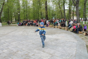 В Костюковичах прошел парад Победы (+ фото)