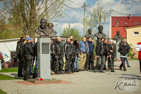 В мотопробеге «Мир и Память» в Глубокском районе приняли участие байкеры из России, Латвии и Эстонии (ФОТО, ВИДЕО)