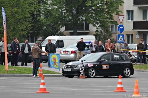 2 мая в Слуцке прошёл первый этап чемпионата по скоростному маневрированию