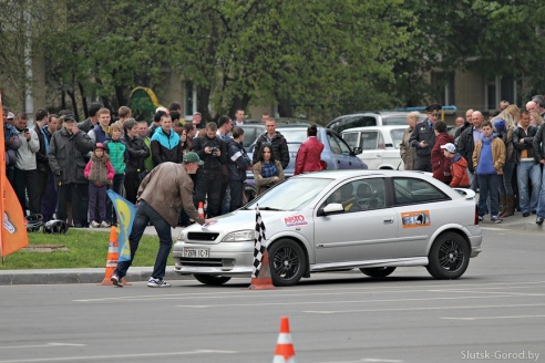 2 мая в Слуцке прошёл первый этап чемпионата по скоростному маневрированию