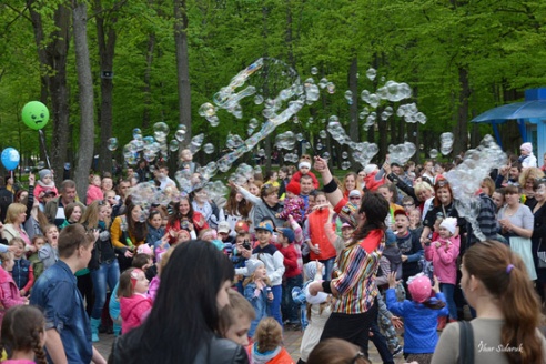 Кобринский парк им. Суворова начал летний сезон