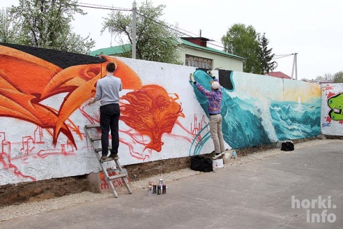 В Горках граффитисты разрисовали стену в честь Победы