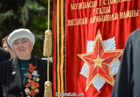 Волнующие мгновения празднования юбилея Победы в Бобруйске: ФОТОРЕПОРТАЖ