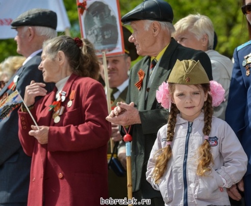 Волнующие мгновения празднования юбилея Победы в Бобруйске: ФОТОРЕПОРТАЖ