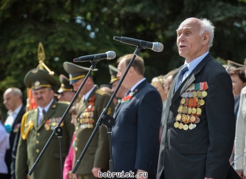 Волнующие мгновения празднования юбилея Победы в Бобруйске: ФОТОРЕПОРТАЖ