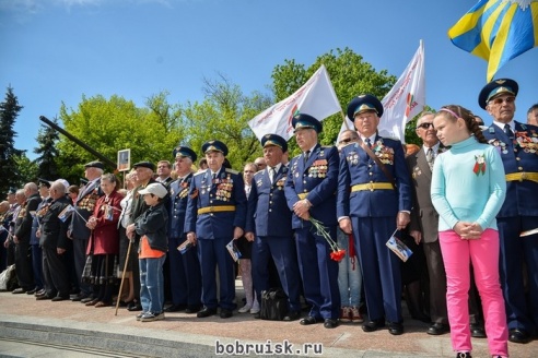 Волнующие мгновения празднования юбилея Победы в Бобруйске: ФОТОРЕПОРТАЖ