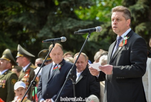 Волнующие мгновения празднования юбилея Победы в Бобруйске: ФОТОРЕПОРТАЖ