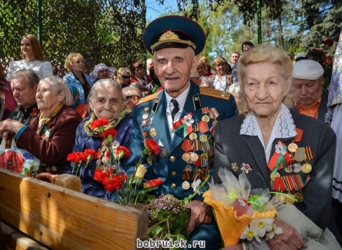 Волнующие мгновения празднования юбилея Победы в Бобруйске: ФОТОРЕПОРТАЖ