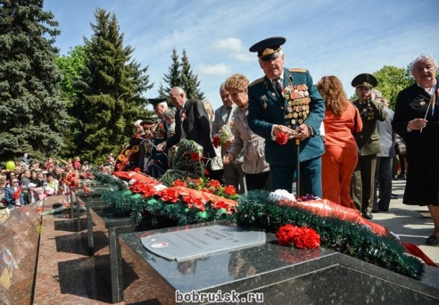 Волнующие мгновения празднования юбилея Победы в Бобруйске: ФОТОРЕПОРТАЖ