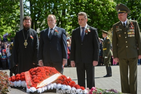 Волнующие мгновения празднования юбилея Победы в Бобруйске: ФОТОРЕПОРТАЖ