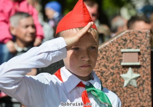 Волнующие мгновения празднования юбилея Победы в Бобруйске: ФОТОРЕПОРТАЖ