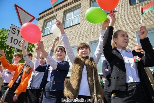 Волнующие мгновения празднования юбилея Победы в Бобруйске: ФОТОРЕПОРТАЖ