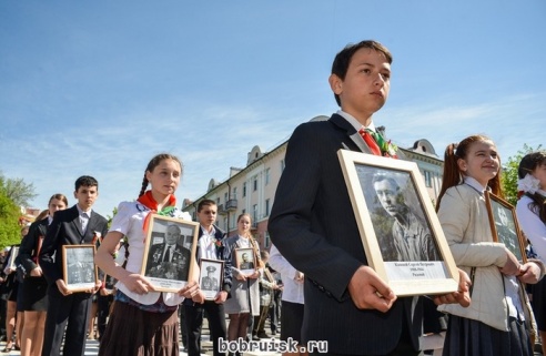 Волнующие мгновения празднования юбилея Победы в Бобруйске: ФОТОРЕПОРТАЖ