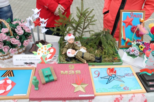 В Костюковичах прошел парад Победы (+ фото)