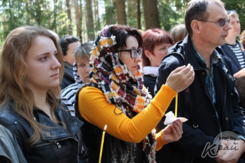На праздновании 9 Мая в деревне Забродье Вилейского района Бориса Цитовича наградили двумя медалями (ФОТО)