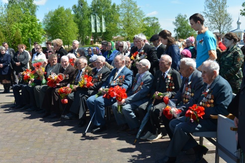 Автопробег накануне Дня Победы проходил в Кобрине.