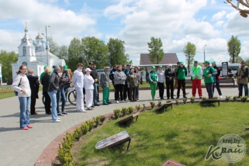 Более 20 километров преодолели участники экологического велопробега в Вилейке (ФОТО)