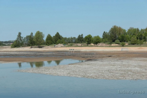 Под Барановичами начали заполнять водой водохранилище Мышанка