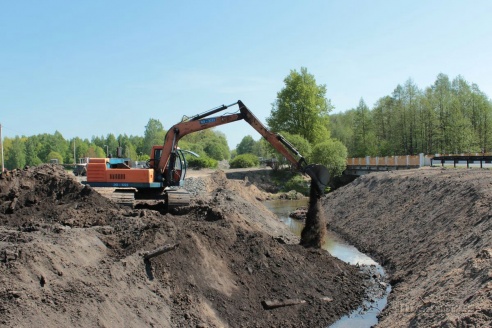 Под Барановичами начали заполнять водой водохранилище Мышанка