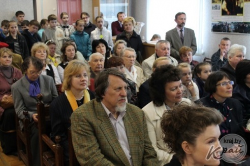 Художник Борис Цитович на персональной выставке «70 лет мира» в Вилейке: Мне близка и дорога тема войны (ФОТО)