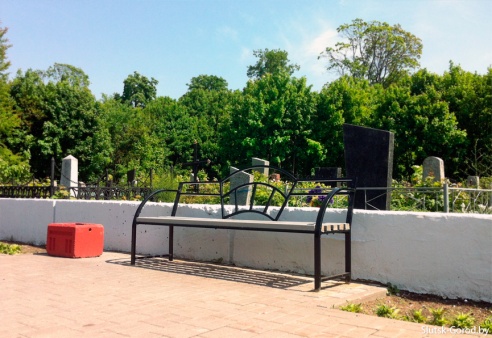 Музыкант, скамейки, улицы и другие фотофакты недавнего благоустройства Слуцка