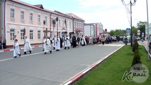 ФОТО- и ВИДЕОФАКТ: В Глубоком 21 мая открылась православная духовно-просветительская выставка-ярмарка «Радость Слова»