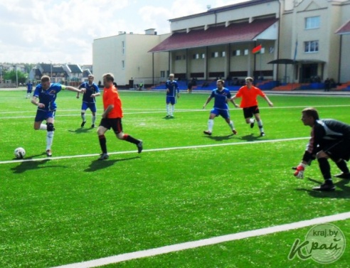 Футбол. Чисть дома всю игру «возит» Вилейку по полю и проигрывает 1:3 (ФОТО)