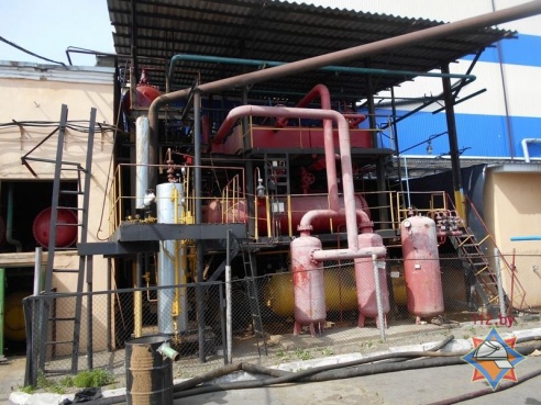 На Калинковичском мясокомбинате произошла утечка сильнодействующего яда (фото)