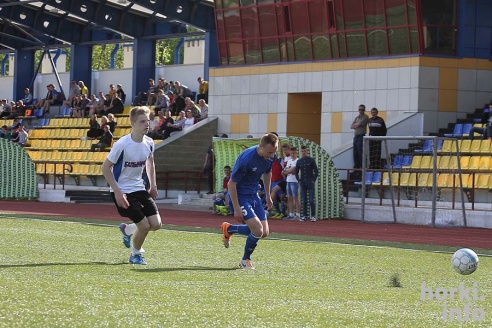 Так играл "Мираж": фоторепортаж с областного чемпионата по футболу